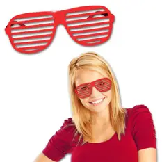 Red Slotted Gla...