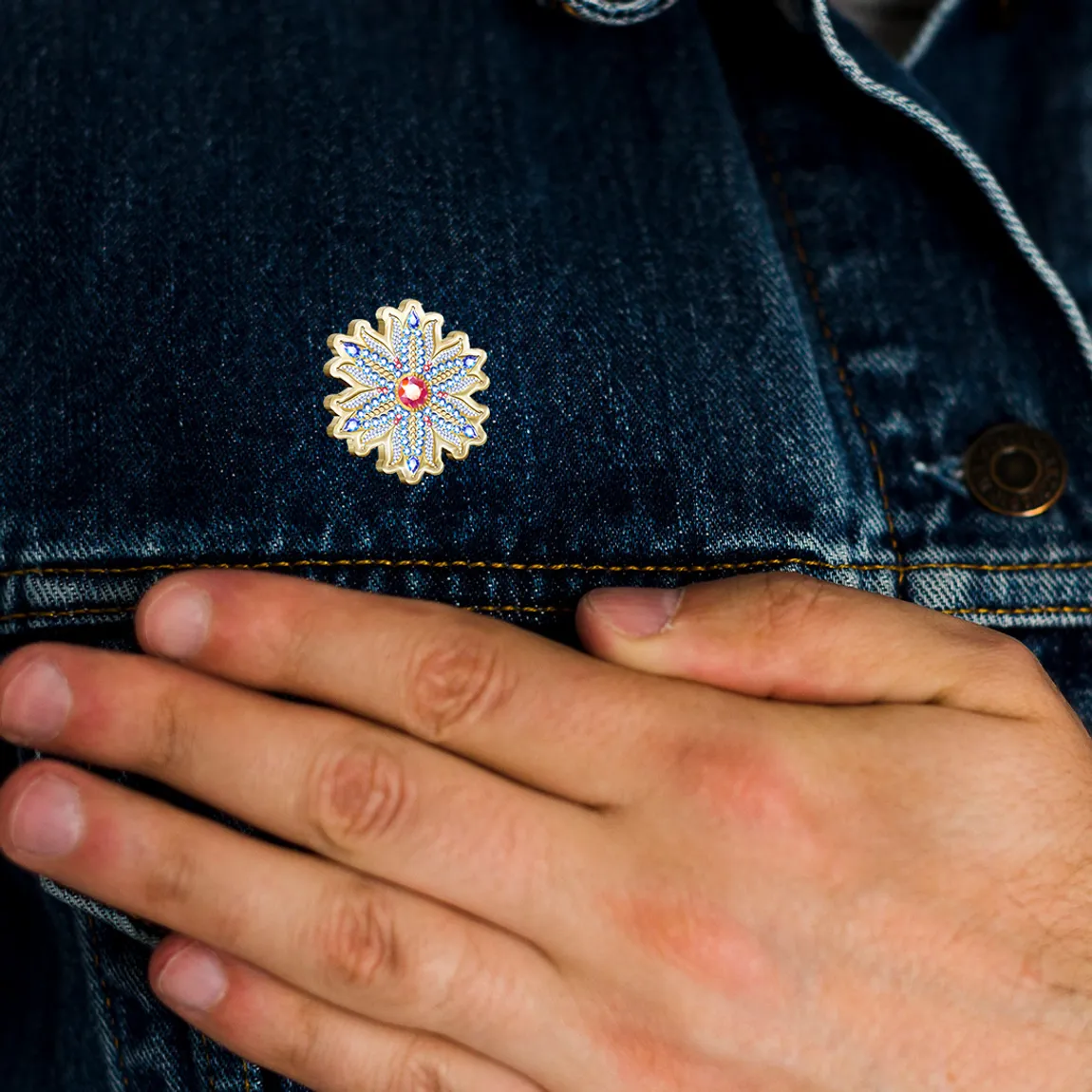 Lapel Pins Custom Rhinestone Lapel Pins