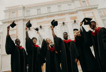 Swagprint.com Offers $1000 Scholarship to Outstanding Students