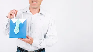 What Is a Swag Bag? Explained Simply