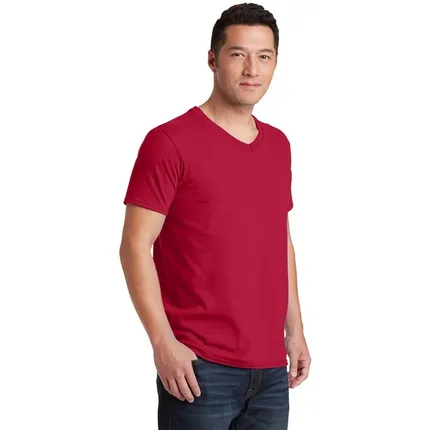 Gildan Softstyle V-Neck T-Shirt
