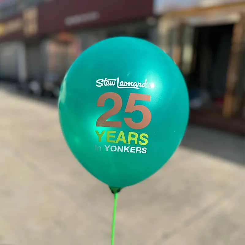 Chrome Latex Balloon customer photo 5