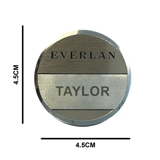 4.5 x 4.5 cm